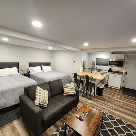 Snowy Mountain Inn Saratoga Экстерьер фото