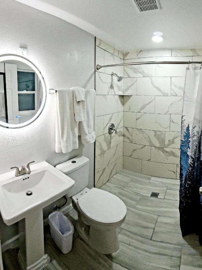 Snowy Mountain Inn Saratoga Экстерьер фото